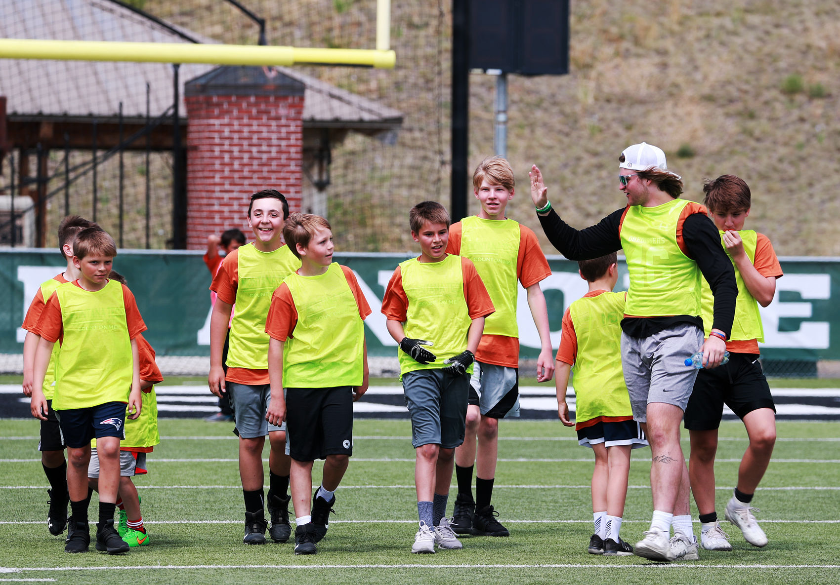Orediggers host football camp for kids